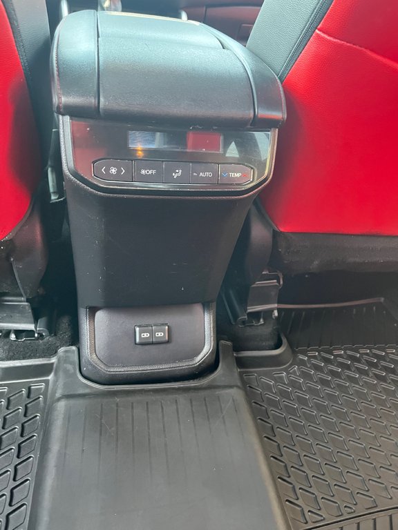 Toyota Highlander XSE 2022 à Amos, Québec - 17 - w1024h768px