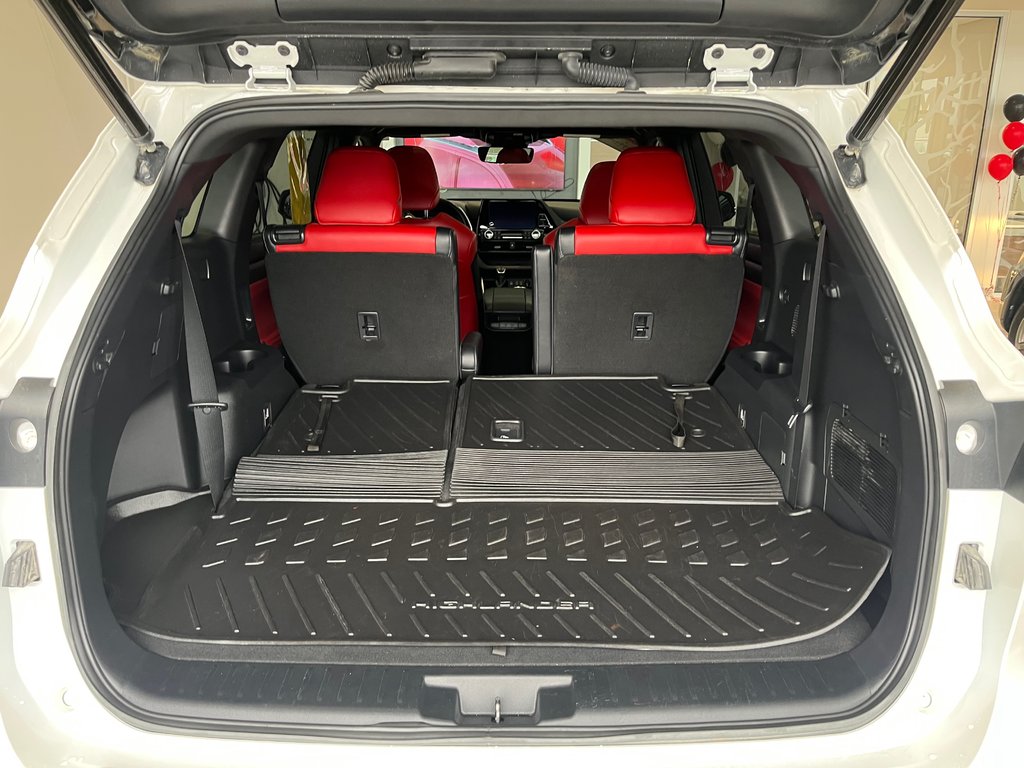 2023 Toyota Highlander Xse in Amos, Quebec - 7 - w1024h768px