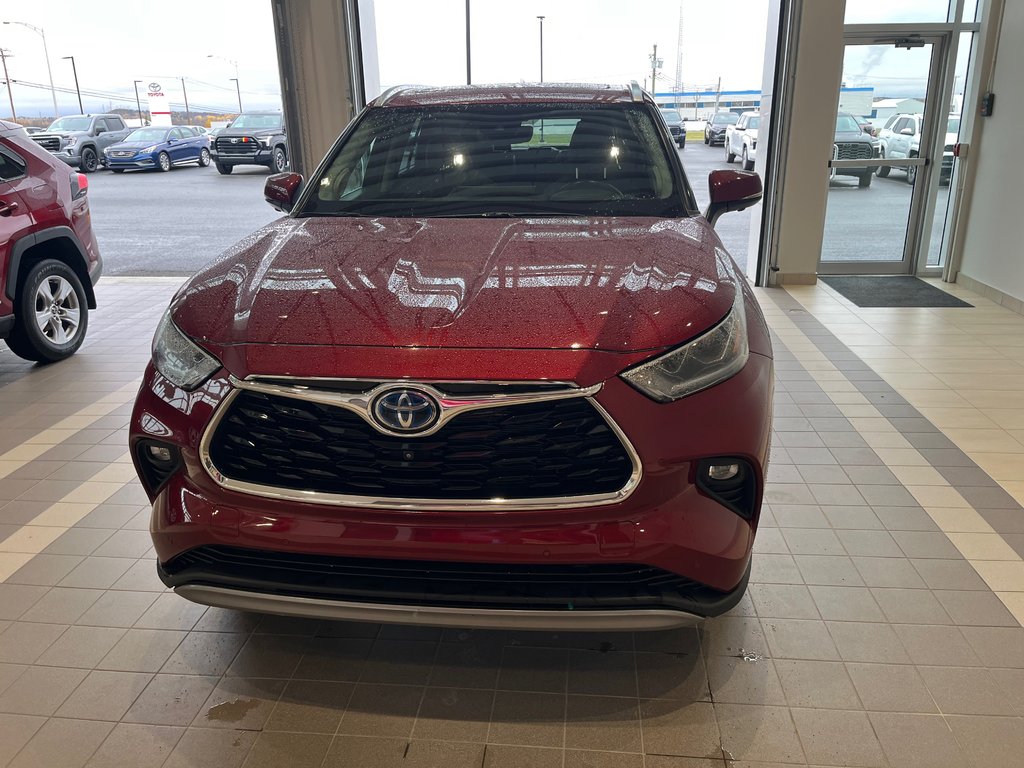 Toyota Highlander Hybrid Limited PLATINUM 2023 à Amos, Québec - 6 - w1024h768px