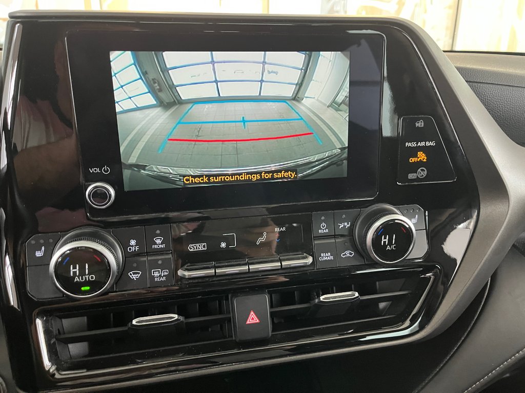 Toyota Highlander Xle 2023 à Amos, Québec - 15 - w1024h768px