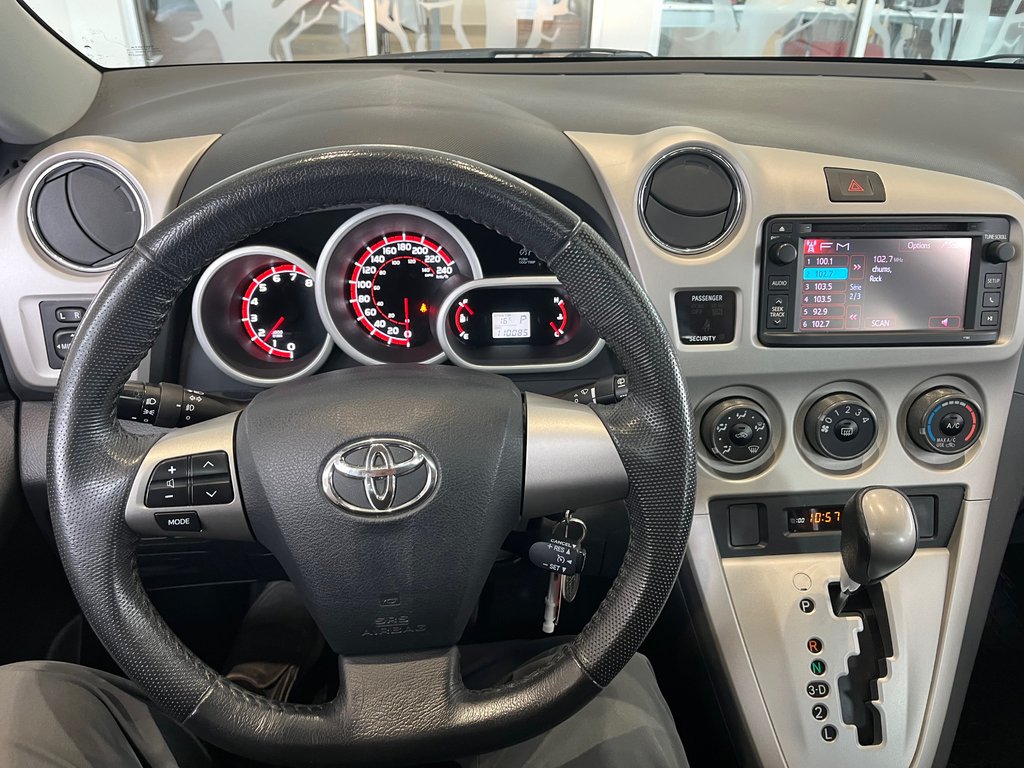 2013 Toyota Matrix SE AWD in Amos, Quebec - 14 - w1024h768px