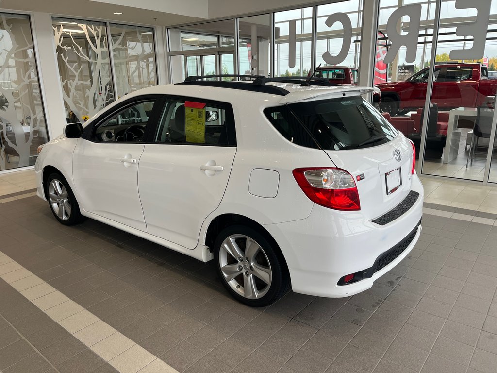 2013 Toyota Matrix SE AWD in Amos, Quebec - 6 - w1024h768px