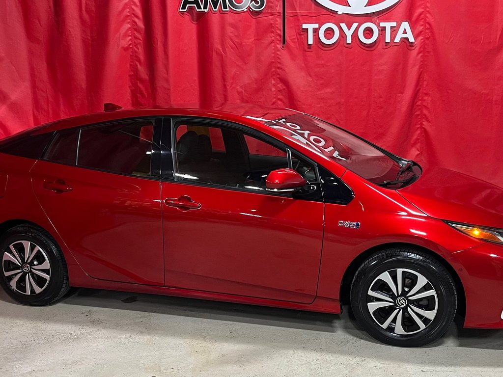 2017  PRIUS PRIME UPGRADE in Amos, Quebec - 5 - w1024h768px