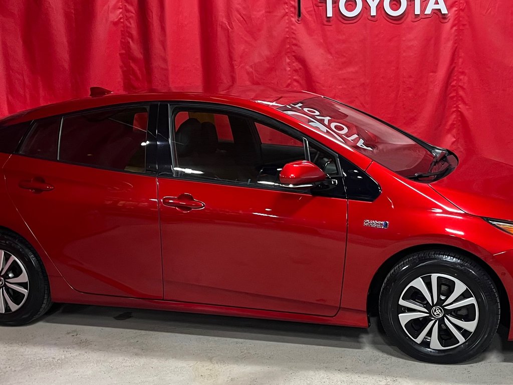 PRIUS PRIME UPGRADE 2017 à Amos, Québec - 4 - w1024h768px