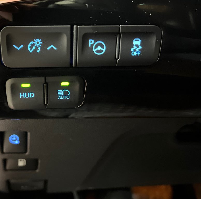 2017  PRIUS PRIME UPGRADE in Amos, Quebec - 19 - w1024h768px