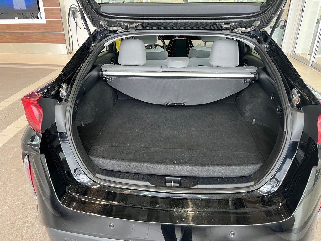 Toyota Prius Prime LE AMELIORÉ 2020 à Amos, Québec - 6 - w1024h768px