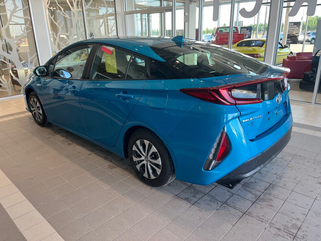 Toyota Prius Prime LE 2021 à Amos, Québec - 7 - w1024h768px