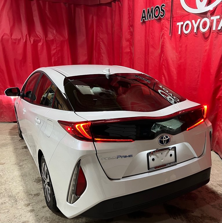 2022  PRIUS PRIME UPGRADE in Amos, Quebec - 9 - w1024h768px