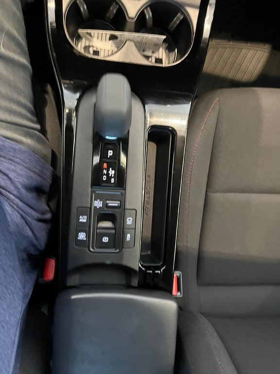 2023 Toyota Prius Prime SE in Amos, Quebec - 18 - w1024h768px