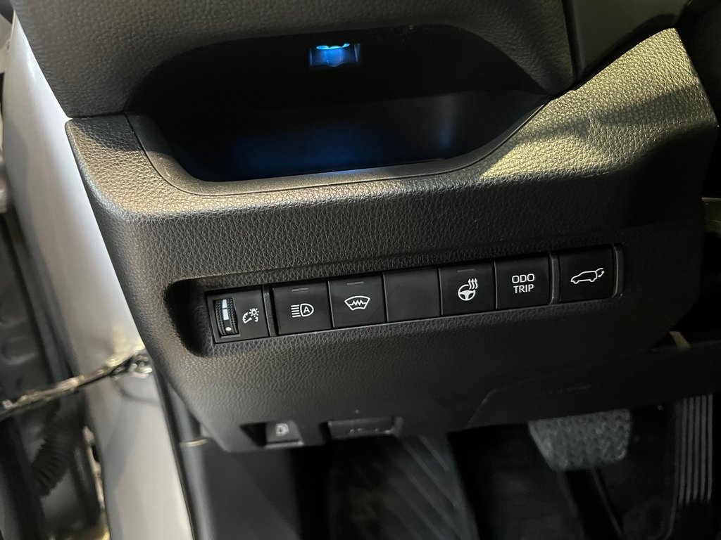 Toyota RAV4 Prime XSE 2023 à Amos, Québec - 20 - w1024h768px