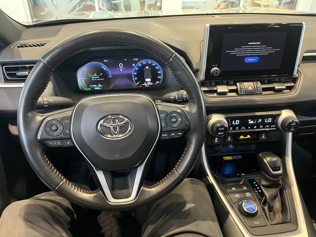 Toyota RAV4 Prime XSE 2023 à Amos, Québec - 22 - w1024h768px