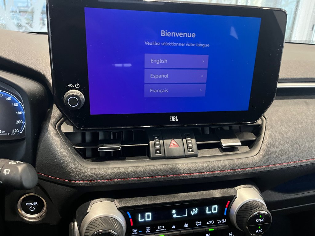 2023 Toyota RAV4 Prime HYBRID RECHARGABLE XSE in Amos, Quebec - 14 - w1024h768px