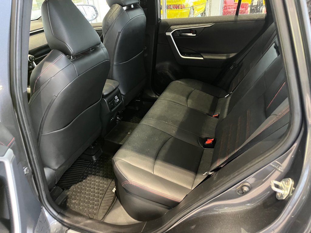 2023 Toyota RAV4 Prime HYBRID RECHARGABLE XSE in Amos, Quebec - 9 - w1024h768px