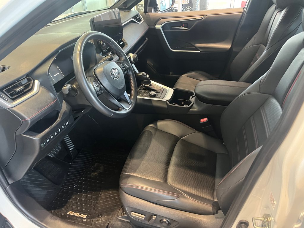 2024 Toyota RAV4 Prime HYBRIDE XSE TECHNO in Amos, Quebec - 15 - w1024h768px