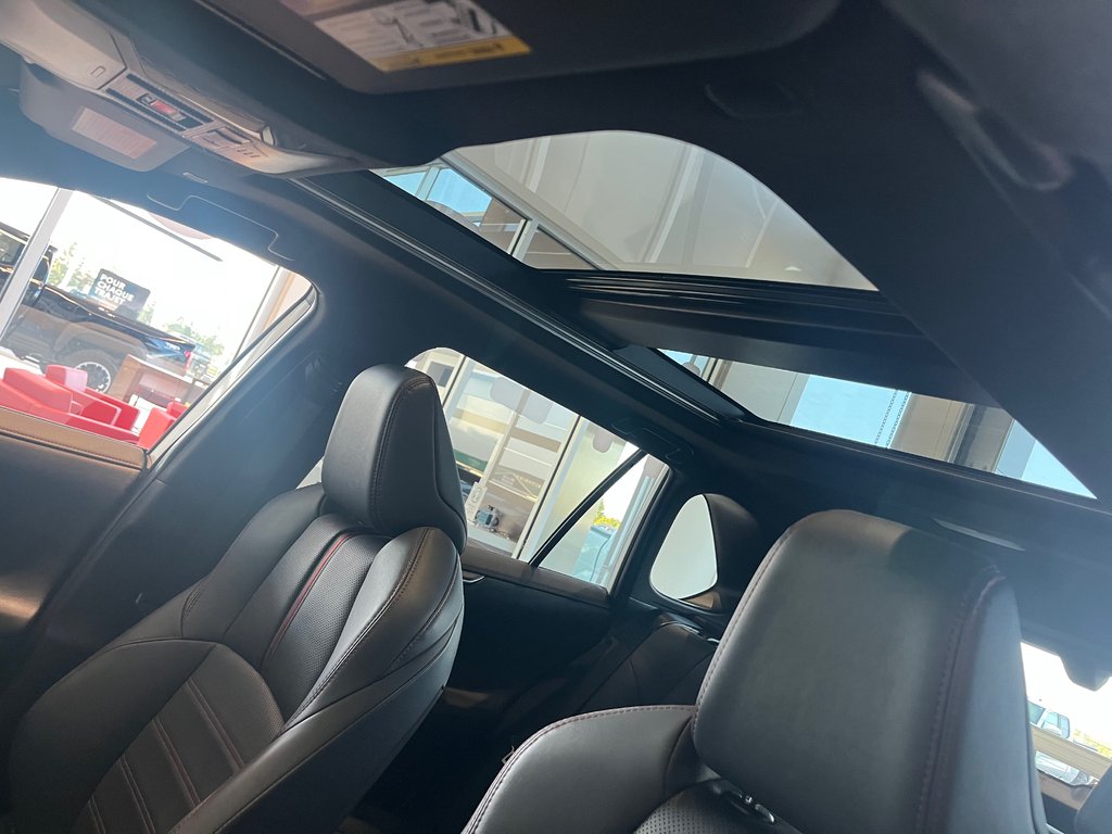2024 Toyota RAV4 Prime HYBRIDE XSE TECHNO in Amos, Quebec - 27 - w1024h768px