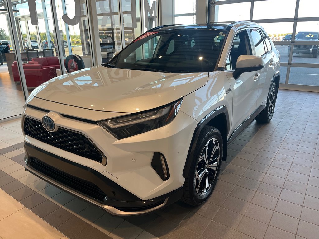 2024 Toyota RAV4 Prime HYBRIDE XSE TECHNO in Amos, Quebec - 3 - w1024h768px
