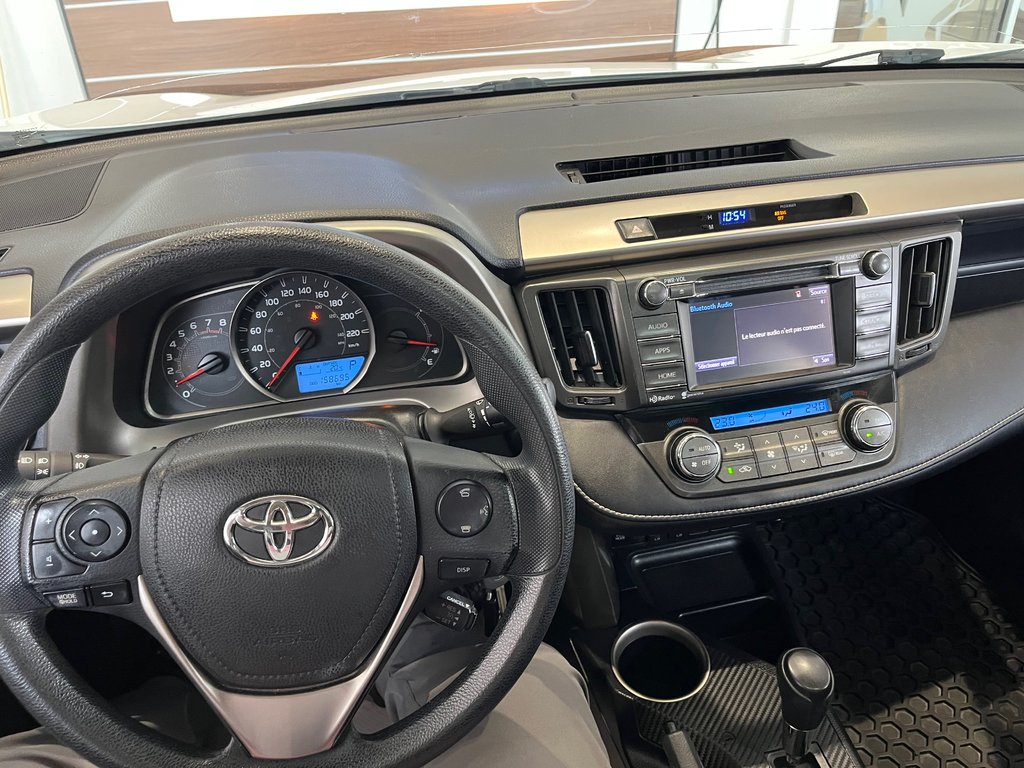 Toyota RAV4 XLE 2014 à Amos, Québec - 14 - w1024h768px