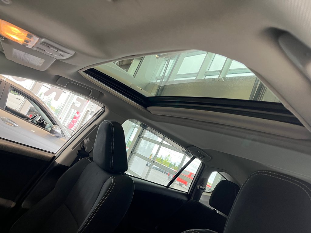 Toyota RAV4 XLE 2014 à Amos, Québec - 18 - w1024h768px
