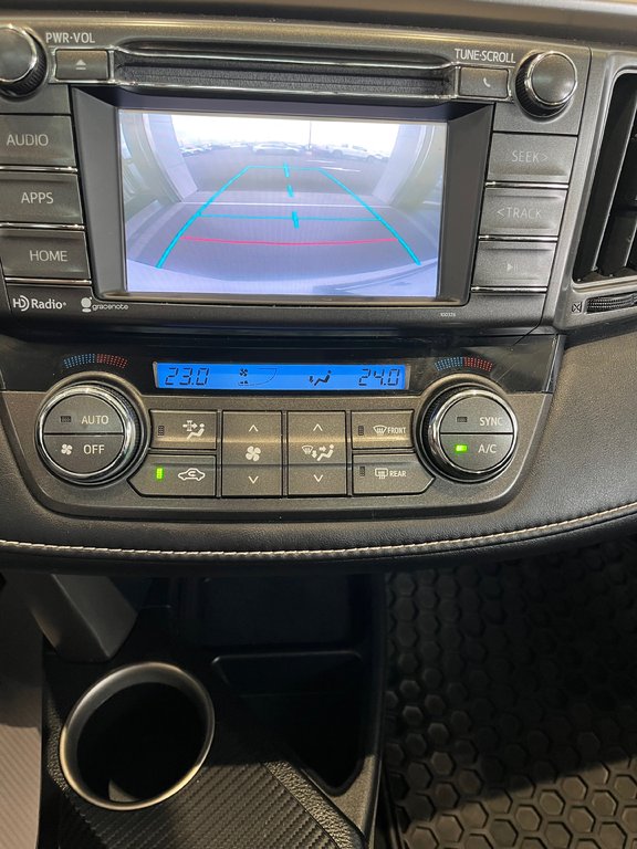 Toyota RAV4 XLE 2014 à Amos, Québec - 17 - w1024h768px