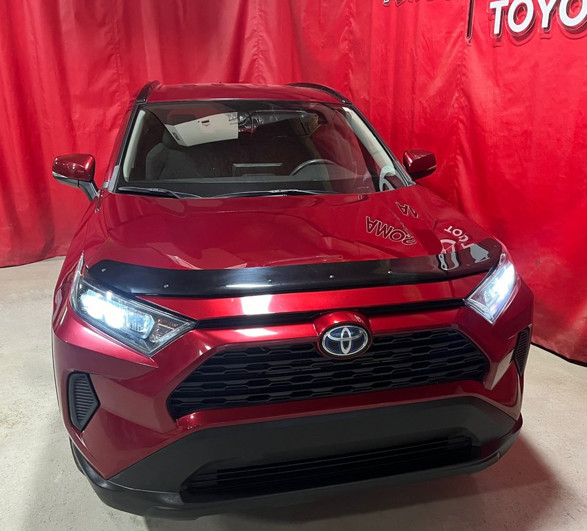 2019  RAV4 Hybrid LE in Amos, Quebec - 2 - w1024h768px