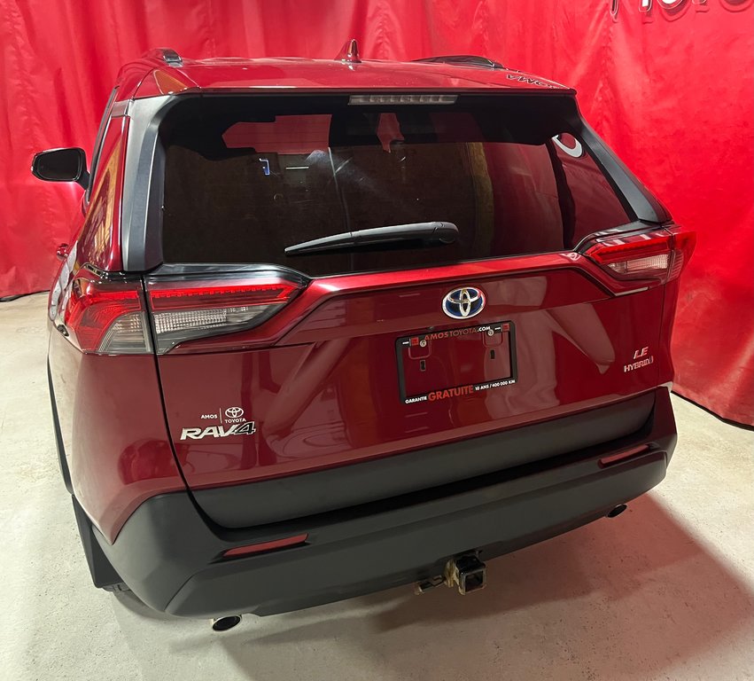 2019  RAV4 Hybrid LE in Amos, Quebec - 7 - w1024h768px