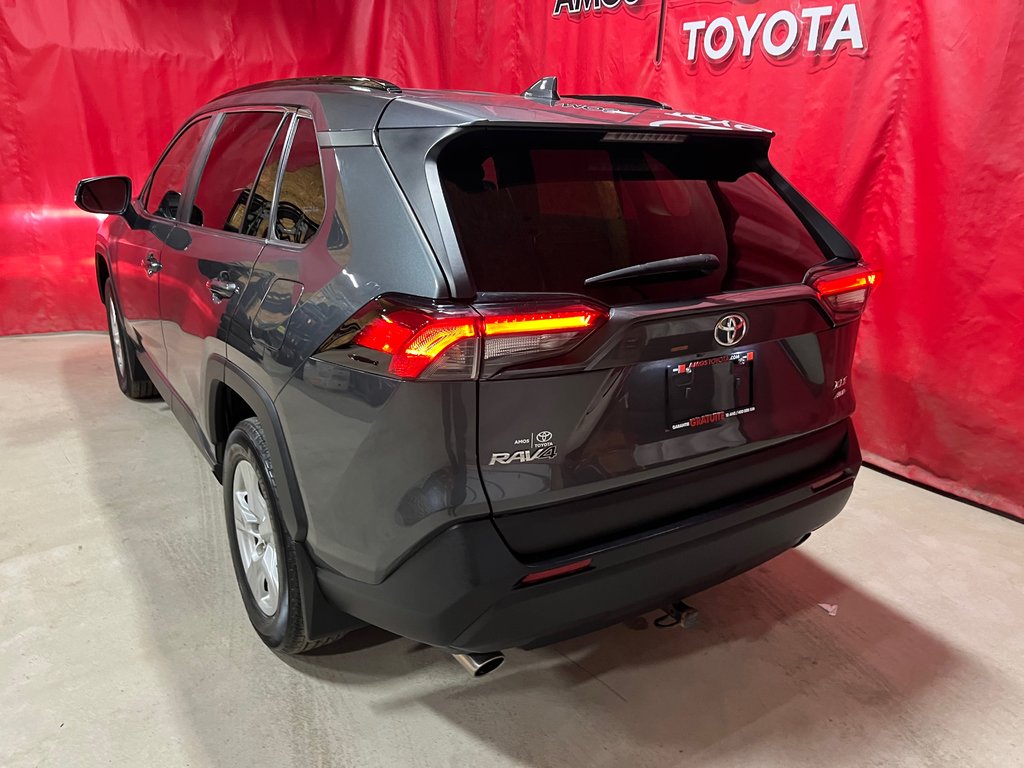 2019  RAV4 XLE in Amos, Quebec - 8 - w1024h768px