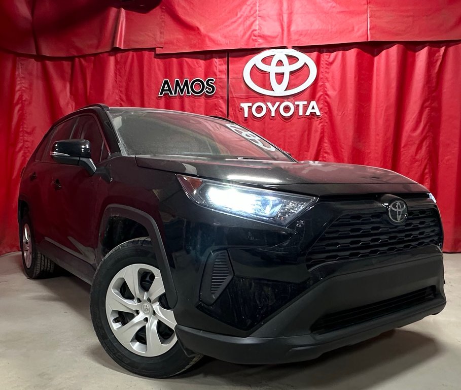 2020  RAV4 * VERSION LE * AWD * in Amos, Quebec - 10 - w1024h768px