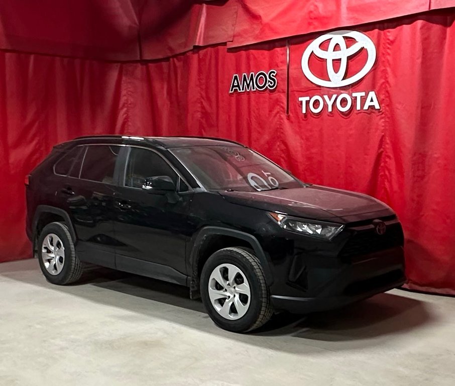 2020  RAV4 * VERSION LE * AWD * in Amos, Quebec - 12 - w1024h768px