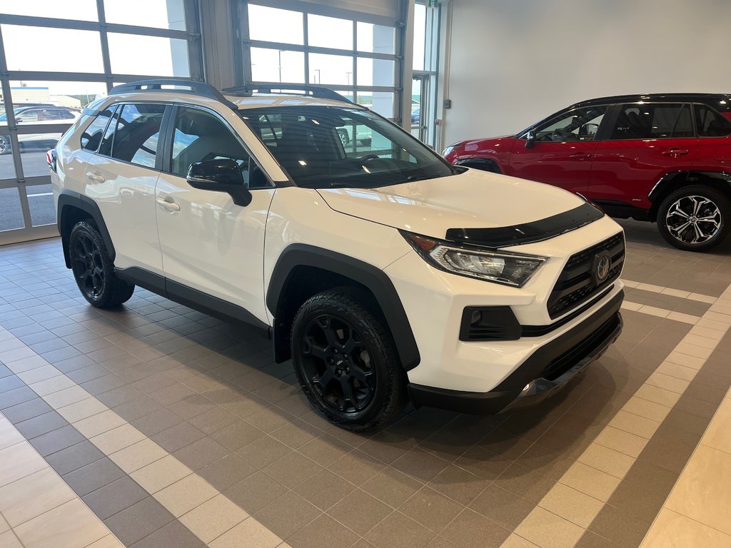 Toyota RAV4 Trail TRD OFF ROAD 2020 à Amos, Québec - 1 - w1024h768px