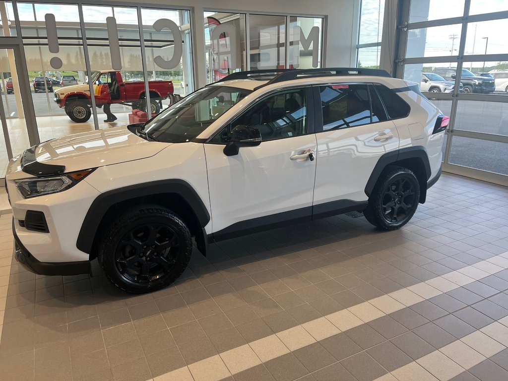 Toyota RAV4 Trail TRD OFF ROAD 2020 à Amos, Québec - 6 - w1024h768px