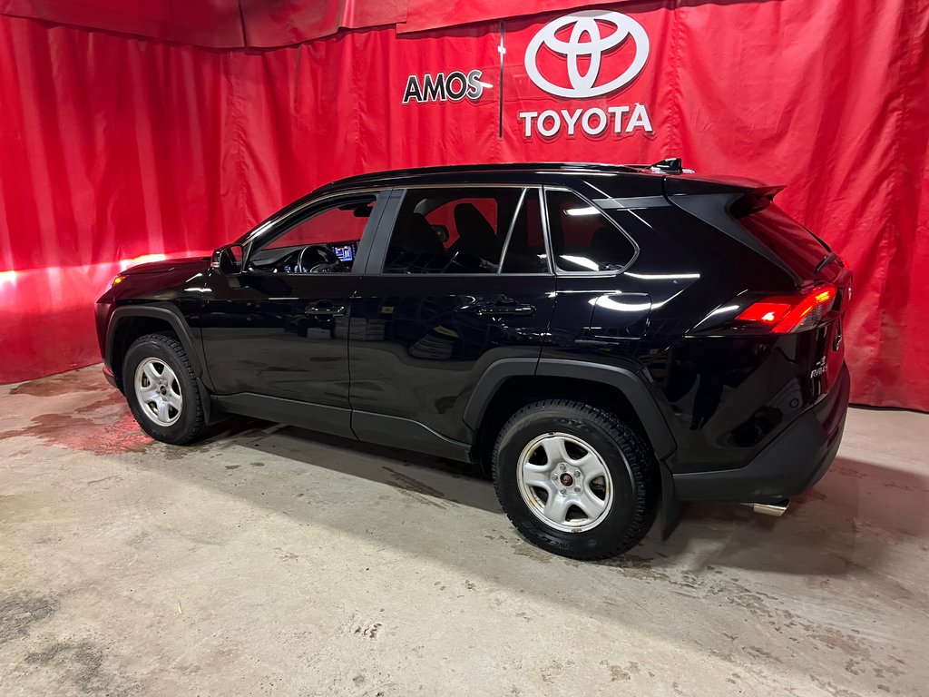 Toyota RAV4 XLE 2022 à Amos, Québec - 8 - w1024h768px