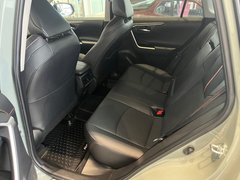 Toyota RAV4 Trail 2022 à Amos, Québec - 11 - w1024h768px