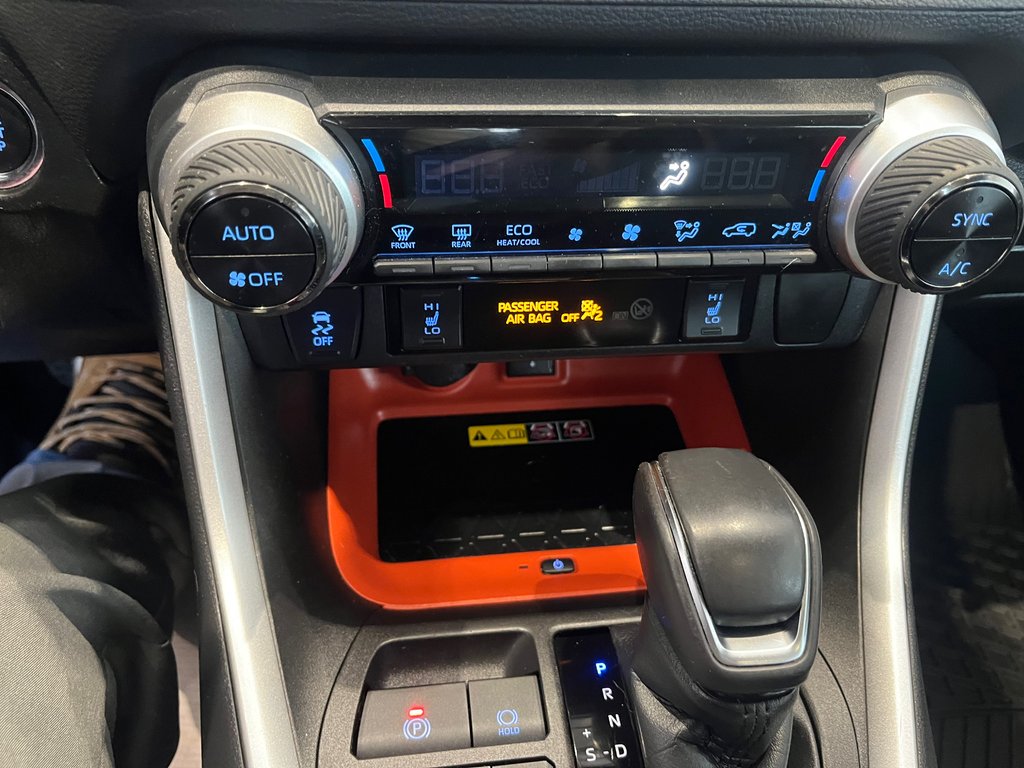 Toyota RAV4 Trail 2022 à Amos, Québec - 19 - w1024h768px