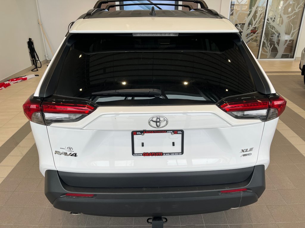 Toyota RAV4 XLE 2022 à Amos, Québec - 6 - w1024h768px