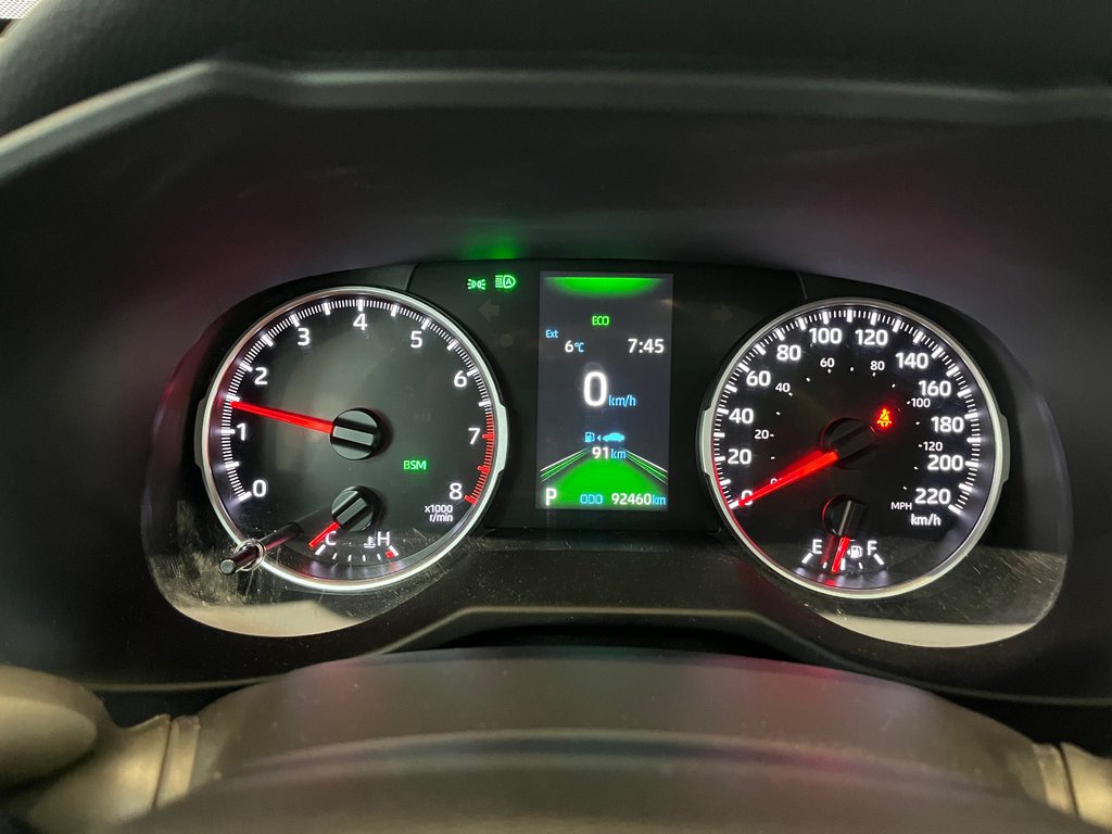 Toyota RAV4 XLE 2022 à Amos, Québec - 15 - w1024h768px