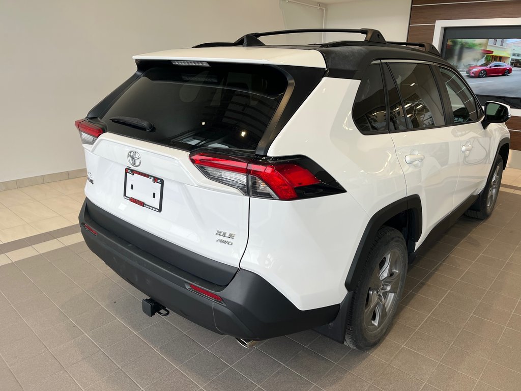 Toyota RAV4 XLE 2022 à Amos, Québec - 4 - w1024h768px