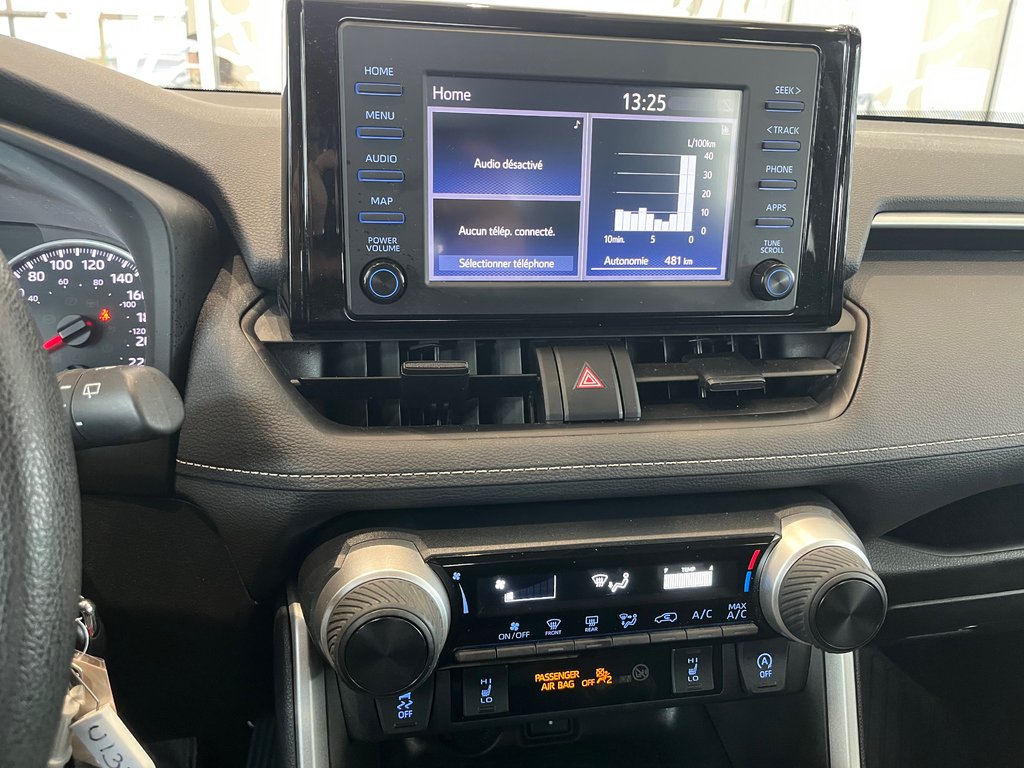 2022 Toyota RAV4 LE in Amos, Quebec - 13 - w1024h768px