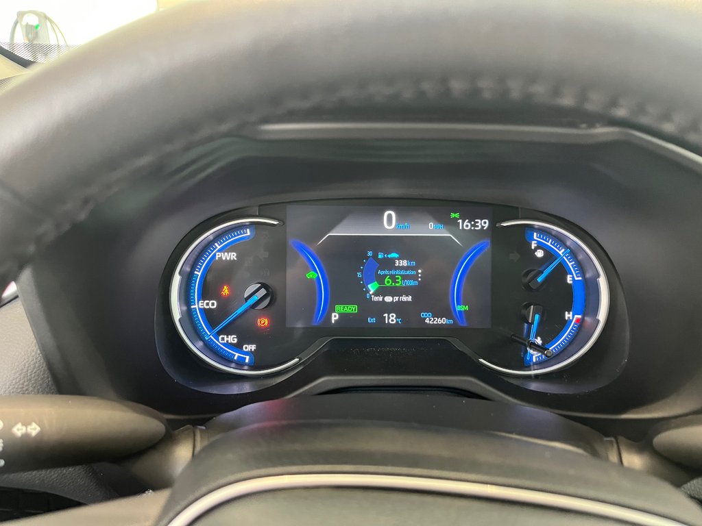 2023 Toyota RAV4 Hybrid XLE in Amos, Quebec - 13 - w1024h768px