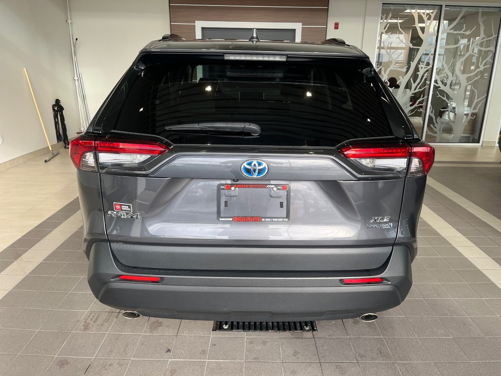 2023 Toyota RAV4 Hybrid XLE in Amos, Quebec - 5 - w1024h768px
