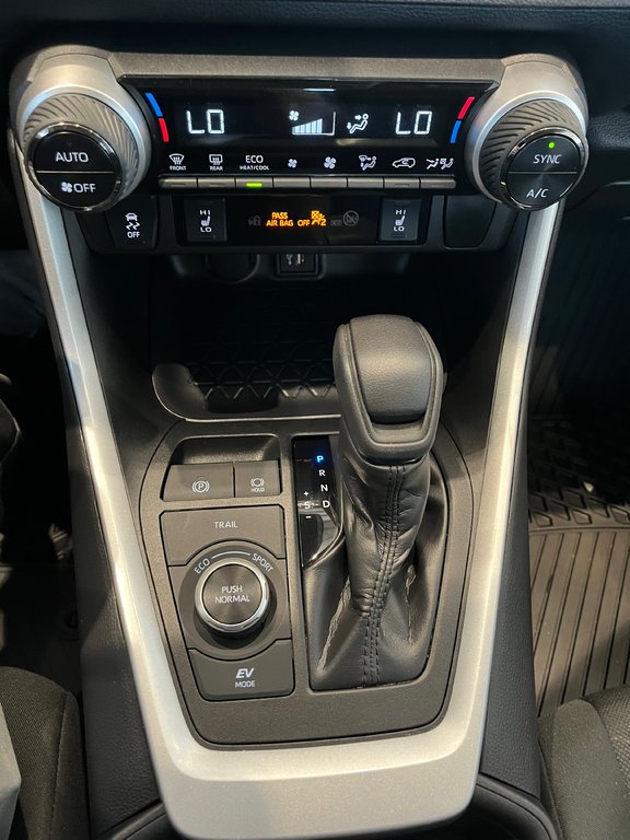 Toyota RAV4 Hybrid LE 2025 à Amos, Québec - 18 - w1024h768px