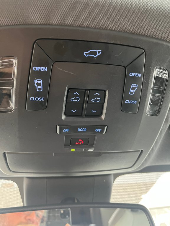 Toyota Sienna XSE HYBRIDE AWD 2021 à Amos, Québec - 26 - w1024h768px