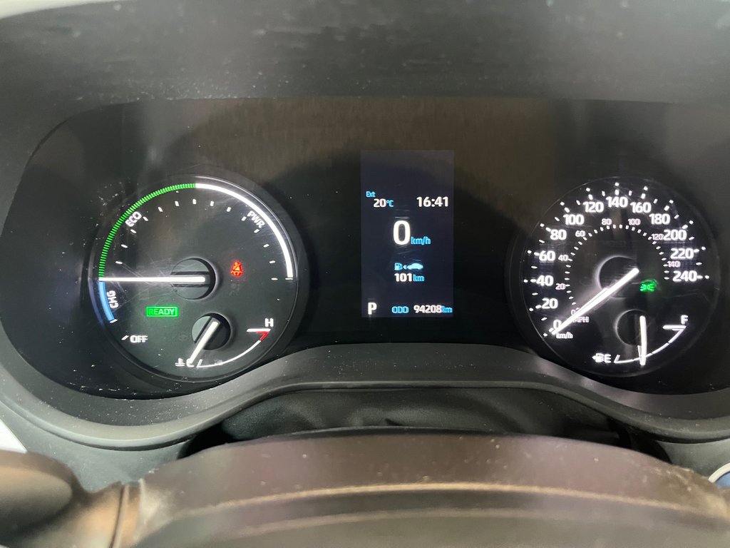 Toyota Sienna XSE HYBRIDE AWD 2021 à Amos, Québec - 20 - w1024h768px