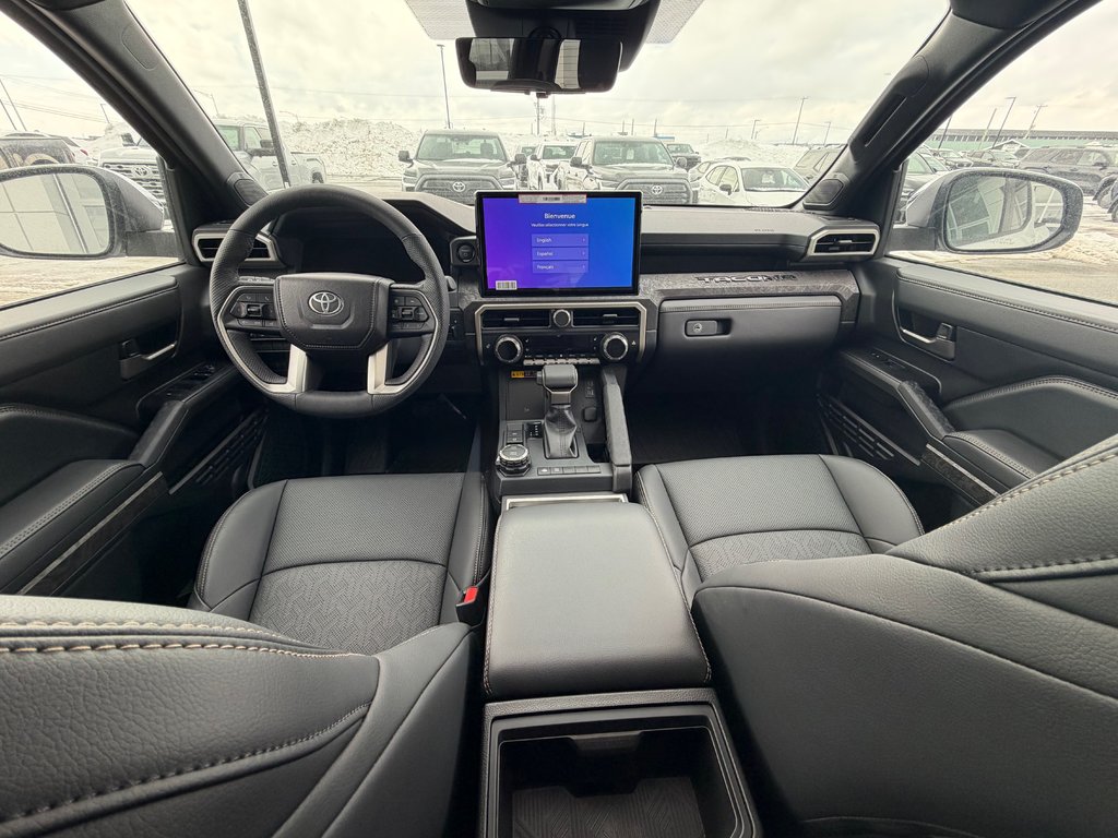 Toyota Tacoma Hybrid Limited 2025 à Amos, Québec - 7 - w1024h768px