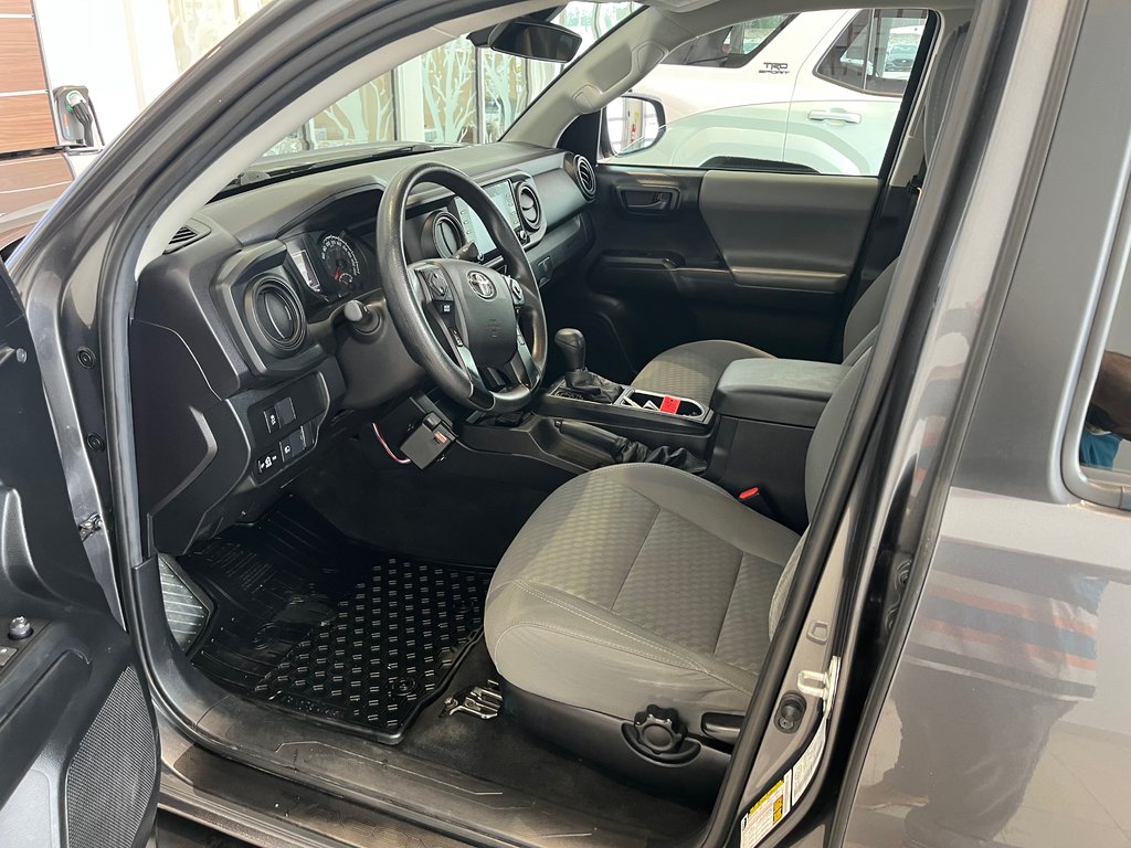 Toyota Tacoma SR5 2021 à Amos, Québec - 9 - w1024h768px