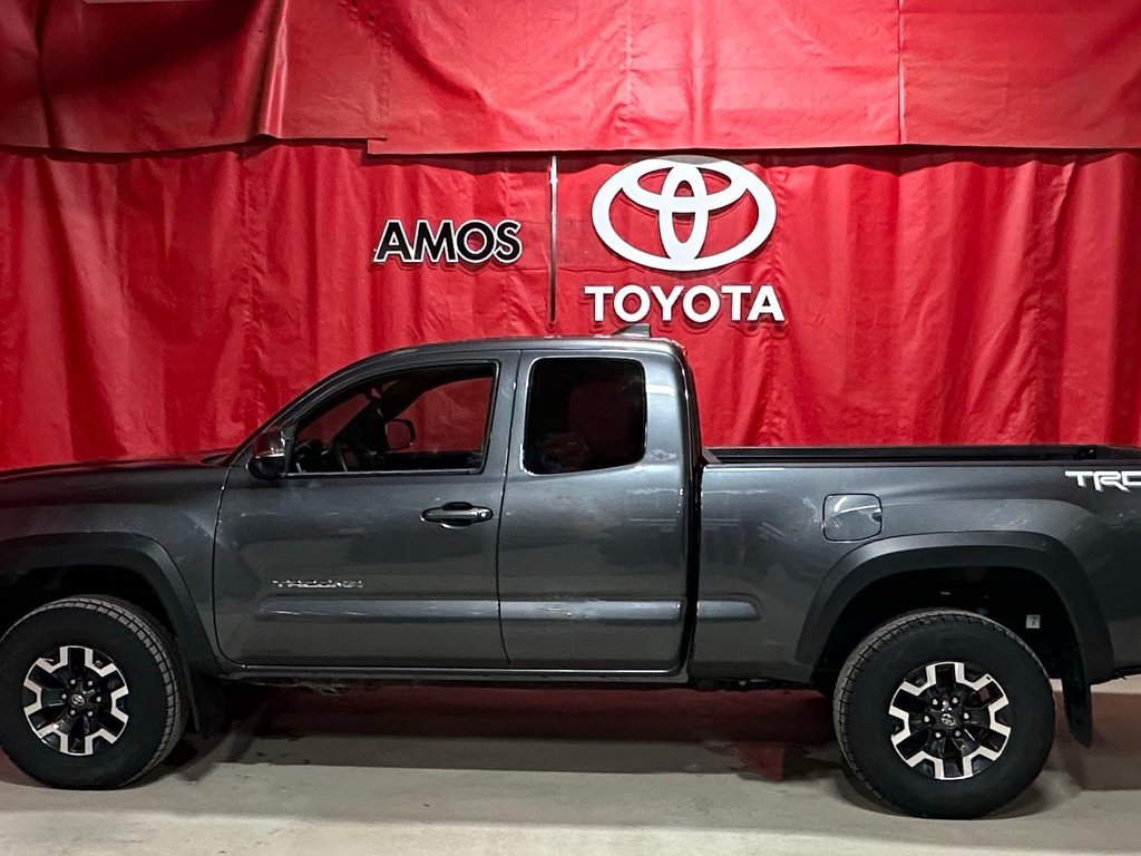 2023  Tacoma * 4X4 * ACCES CAB  * in Amos, Quebec - 3 - w1024h768px