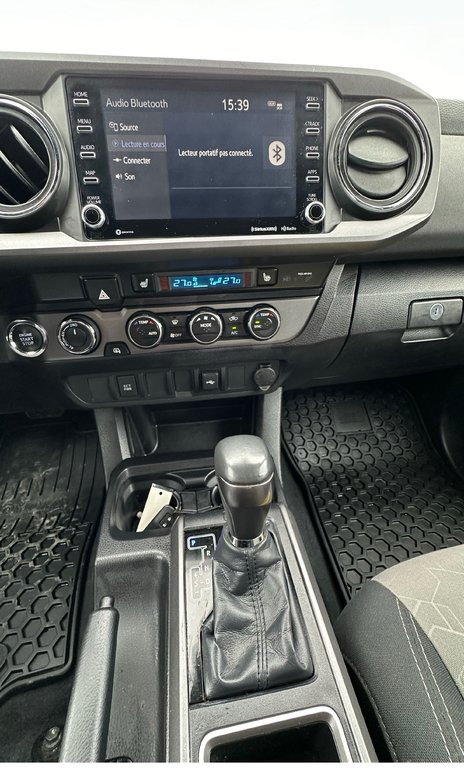 2023  Tacoma * 4X4 * ACCES CAB  * in Amos, Quebec - 21 - w1024h768px