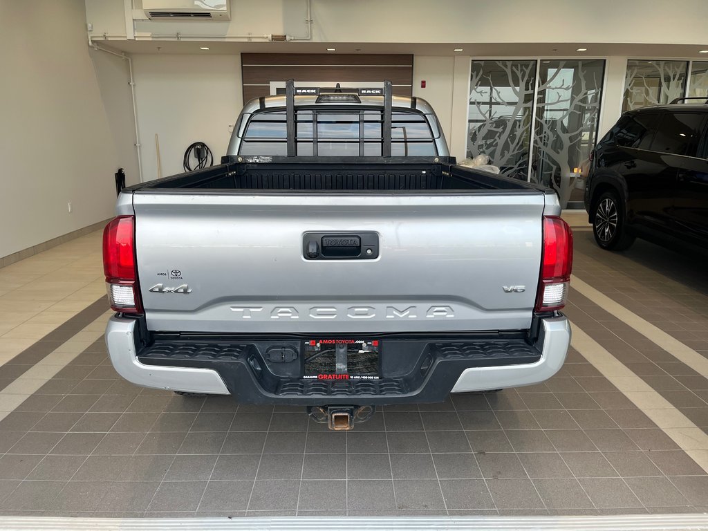 Toyota Tacoma SR5 2023 à Amos, Québec - 8 - w1024h768px