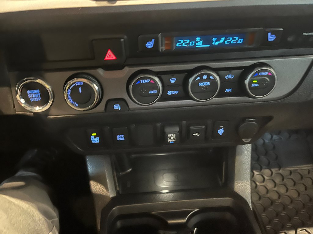 2023 Toyota Tacoma TRD SPORT PREMIUM in Amos, Quebec - 19 - w1024h768px