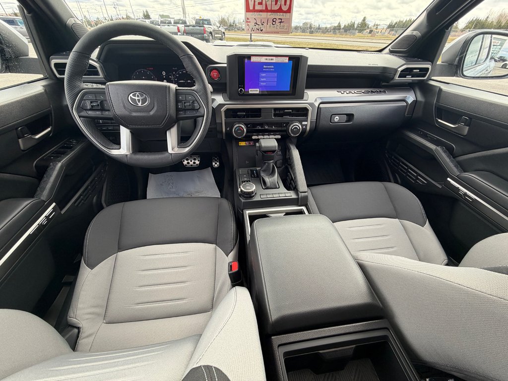 Toyota Tacoma TRD Sport Plus 2026 à Amos, Québec - 5 - w1024h768px