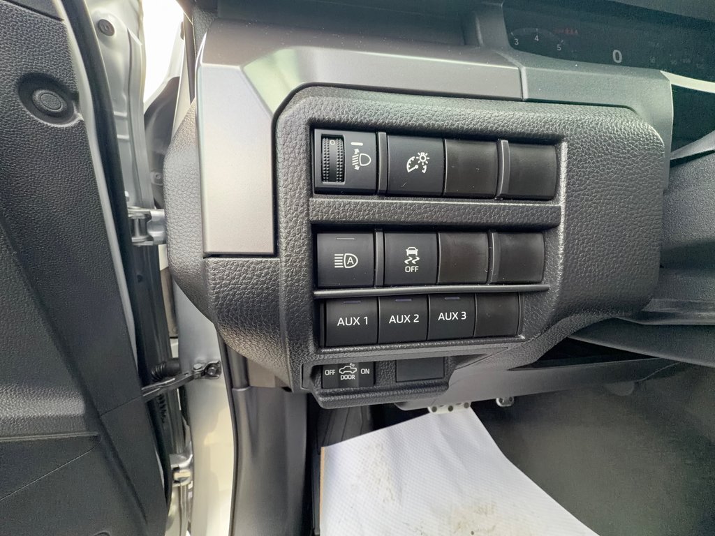 Toyota Tacoma TRD Sport Plus 2026 à Amos, Québec - 10 - w1024h768px